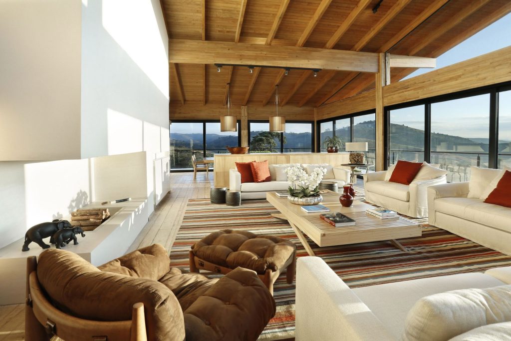Carrossel_aluguel-de-casas-de-luxo_Villa05-em-Campos_do_Jordão-Sao_paulo-1