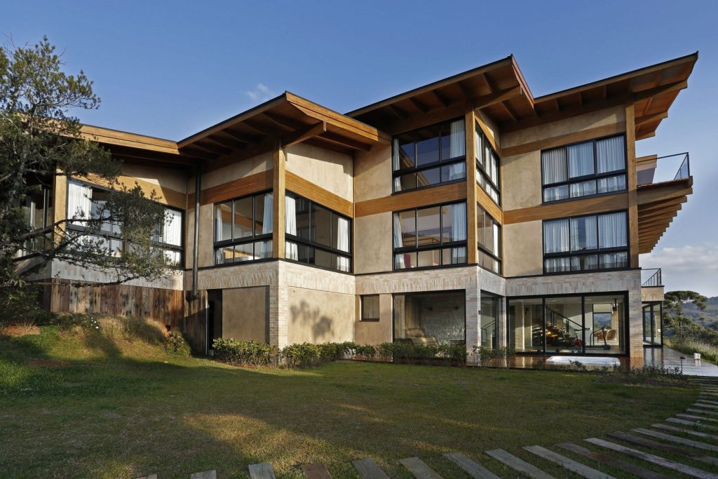 Carrossel_aluguel-de-casas-de-luxo_Villa05-em-Campos_do_Jordão-Sao_paulo-2