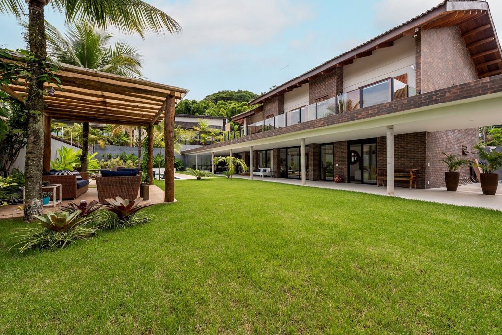 casa-de-praia-juquehy-5-suites-spcs285-623b1188339bf89dbd50e6e8 (1)