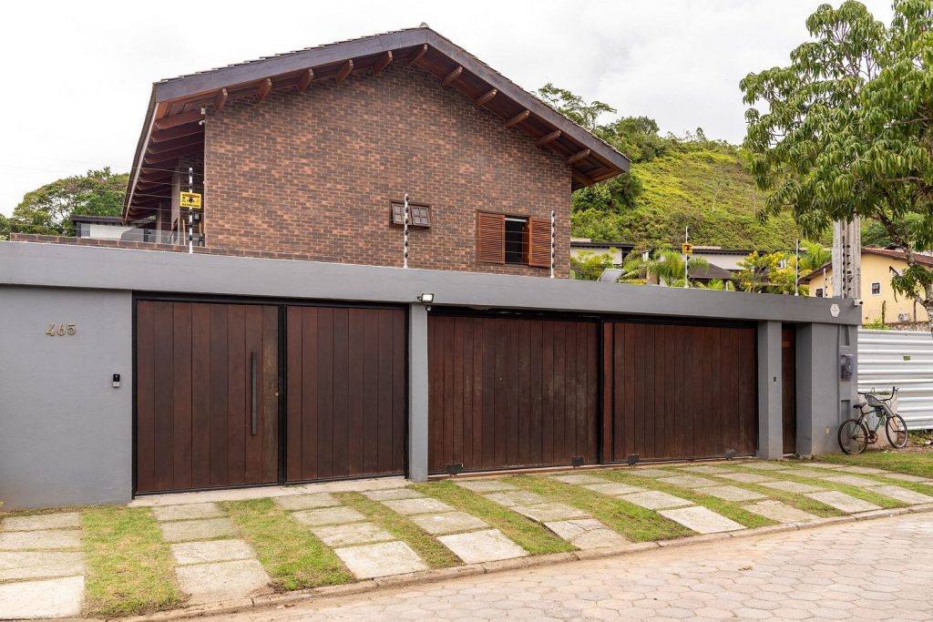 casa-de-praia-juquehy-5-suites-spcs285-623b11a4339bf8a96150e713 (1)