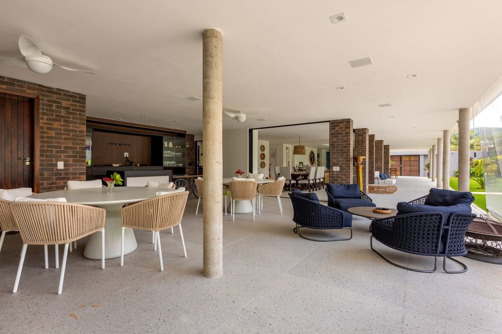 casa-de-praia-juquehy-5-suites-spcs285-623b21edc0edf3974b20f4ab (1)