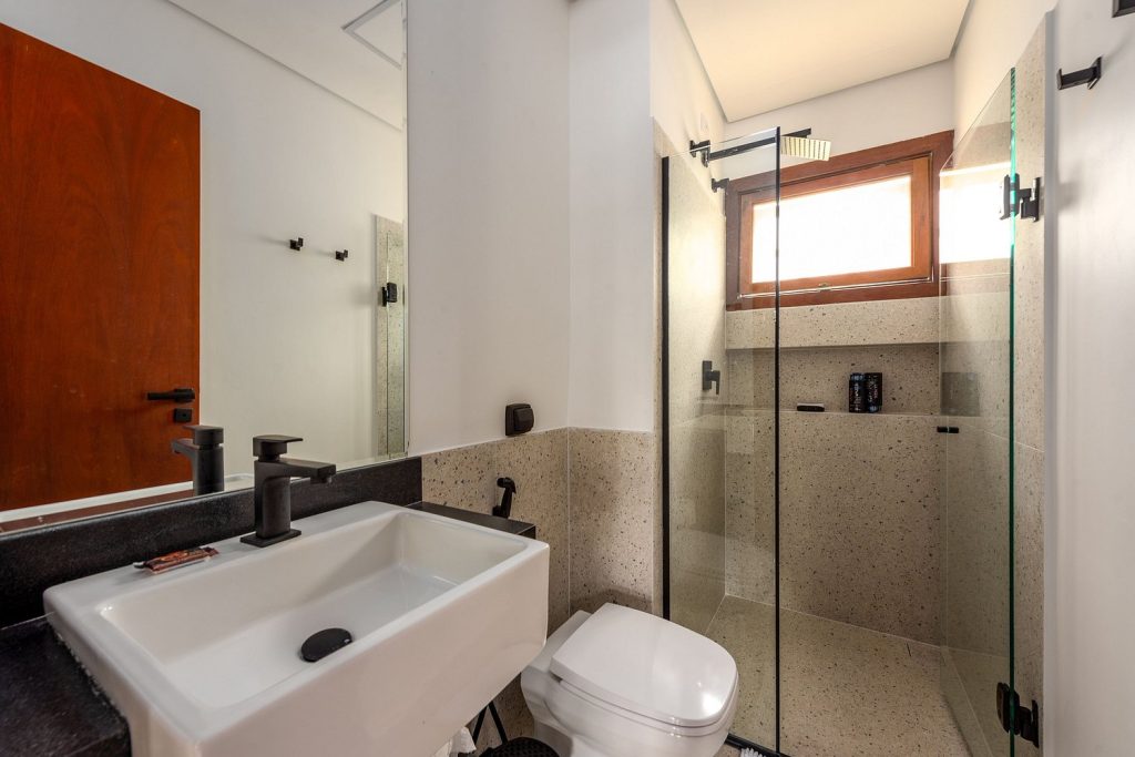 casa-de-praia-juquehy-5-suites-spcs285-623b3705339bf8652c50fa27 (1)