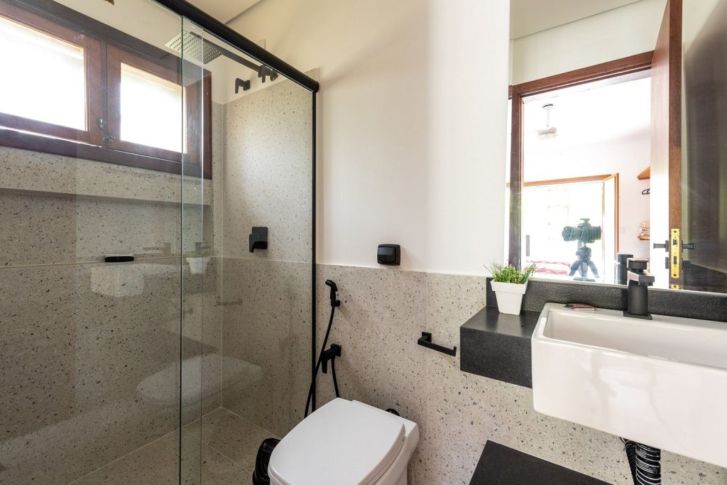 casa-de-praia-juquehy-5-suites-spcs285-623b3722c0edf39bf420fcfd (1)