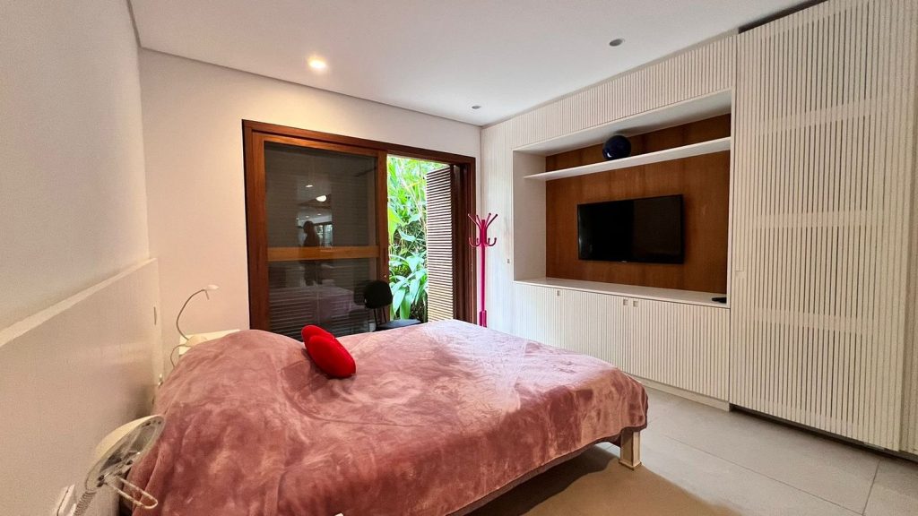 casa-sofisticada-baleia-lindo-paisagismo-spcs356-631b3887d23b62e7ec486300