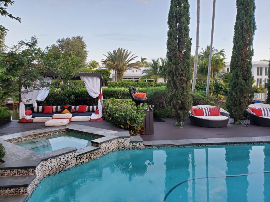 pool lounge areas