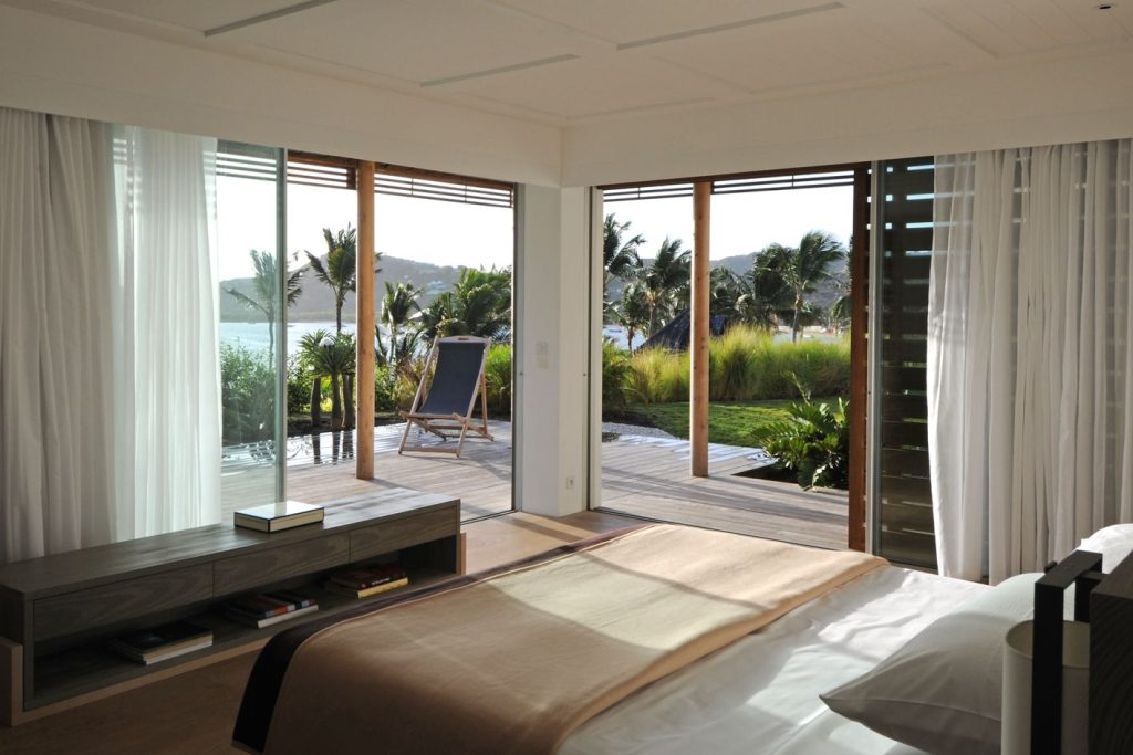 villa-grand-cul-de-sac-st-barths-luxury-pool-gardens-le-sereno-bed-2