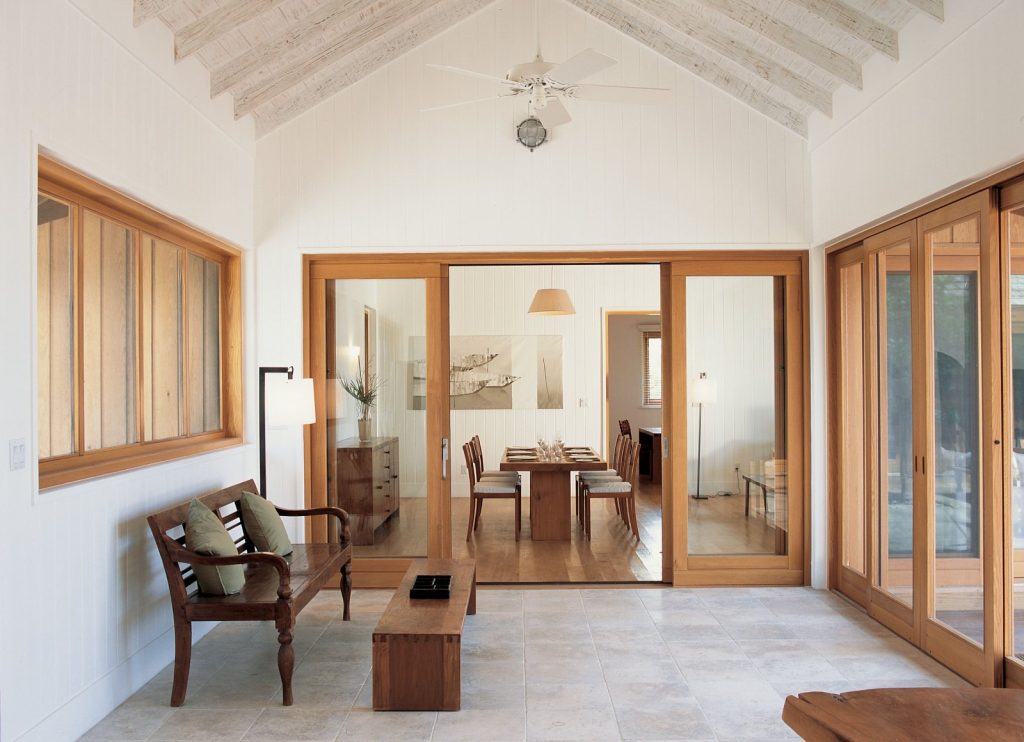 villa-parrot-cay-turks-caicos-caribbean-luxury-pool-oceanfront-rocky-point-ind-1