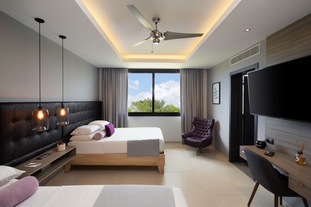villa-punta-cana-dominican-republic-luxury-pool-golf-resort-yarari-royale-bed-4