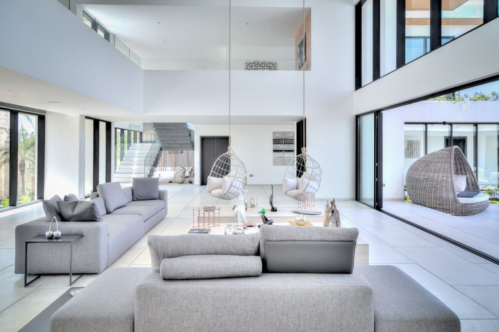 villa-punta-cana-dominican-republic-luxury-pool-golf-resort-yarari-royale-lou-2