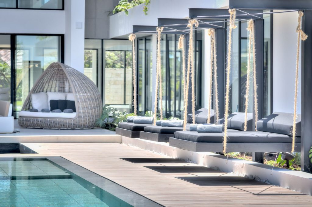 villa-punta-cana-dominican-republic-luxury-pool-golf-resort-yarari-royale-pool-15