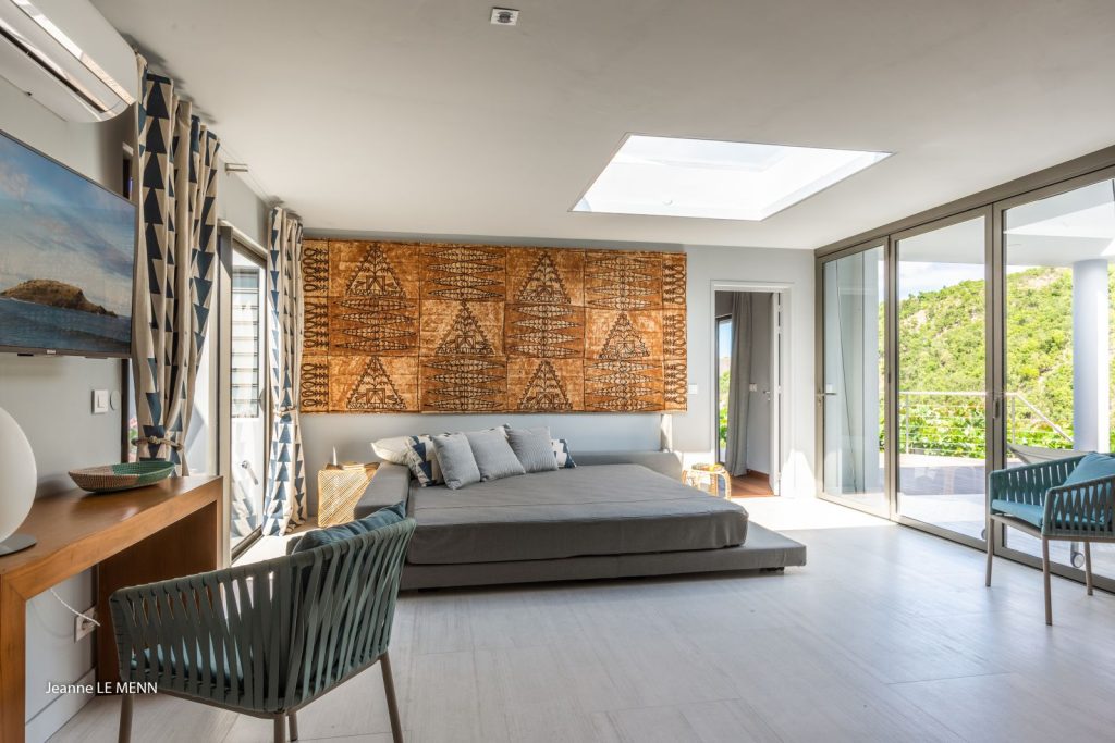villa-st-barts-caribbean-luxury-pool-triagoz-bed-2
