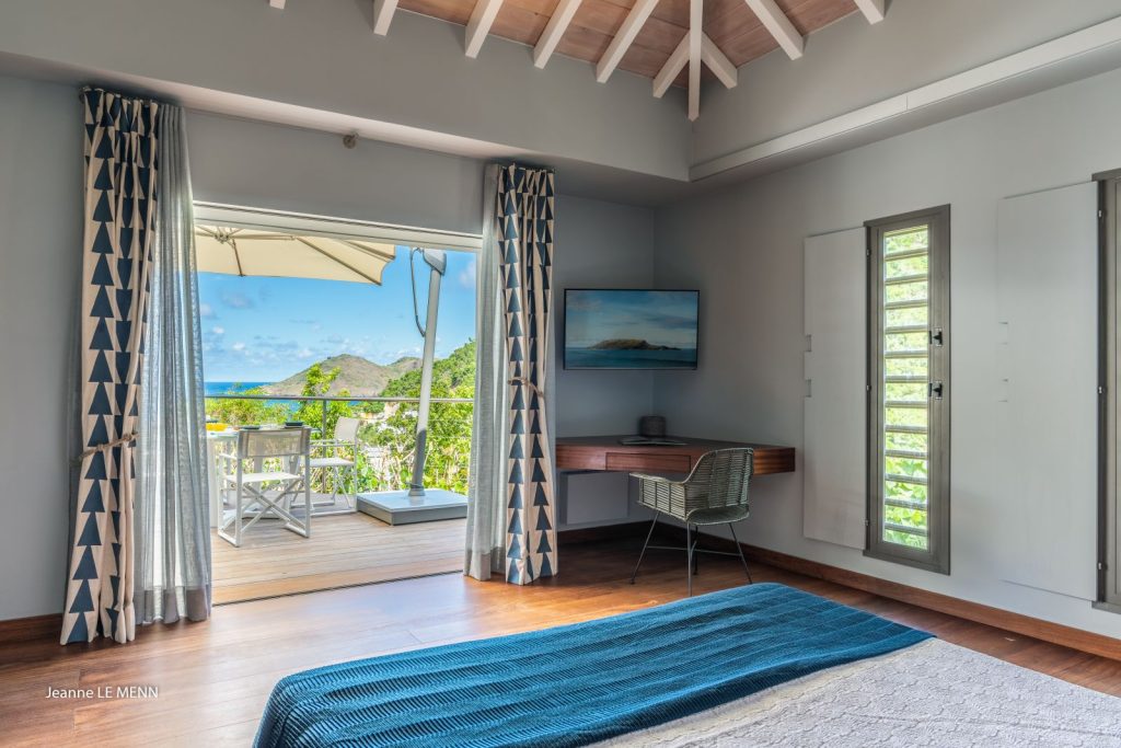 villa-st-barts-caribbean-luxury-pool-triagoz-bed-9
