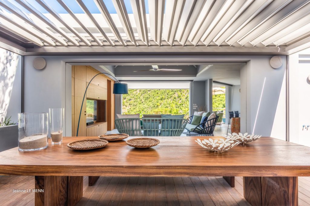 villa-st-barts-caribbean-luxury-pool-triagoz-out-liv-1